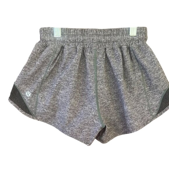 Lululemon Hotty Hot Short II Women's  2 Reg Heathered Grey Athletic Shorts - Picture 3 of 6